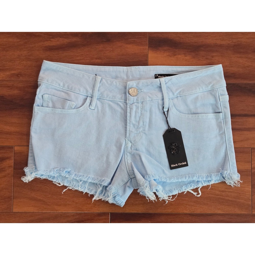 Black Orchid Los Angeles Black Star Cut Off Denim Shorts Light Blue Size 28 NWT
